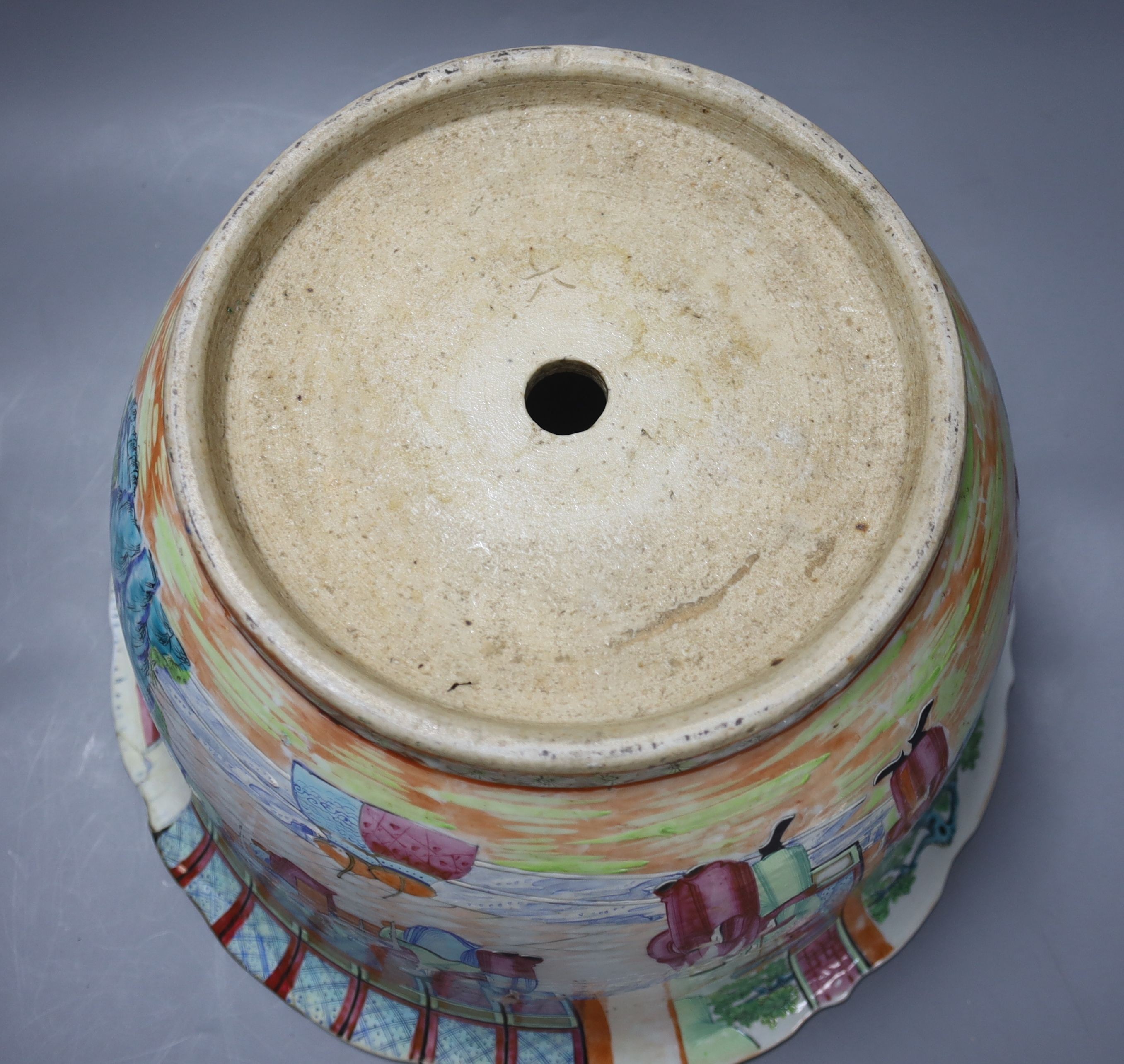 A Large Chinese famille rose flower pot, mid 19th century, 38cm